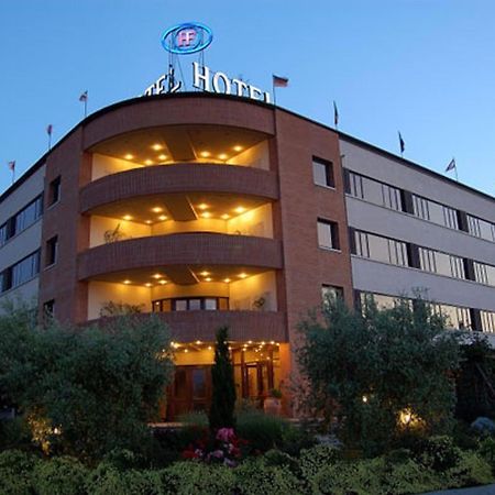 Hotel Forum Foiano Della Chiana Exterior photo